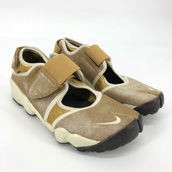 nike air rift womens size 6